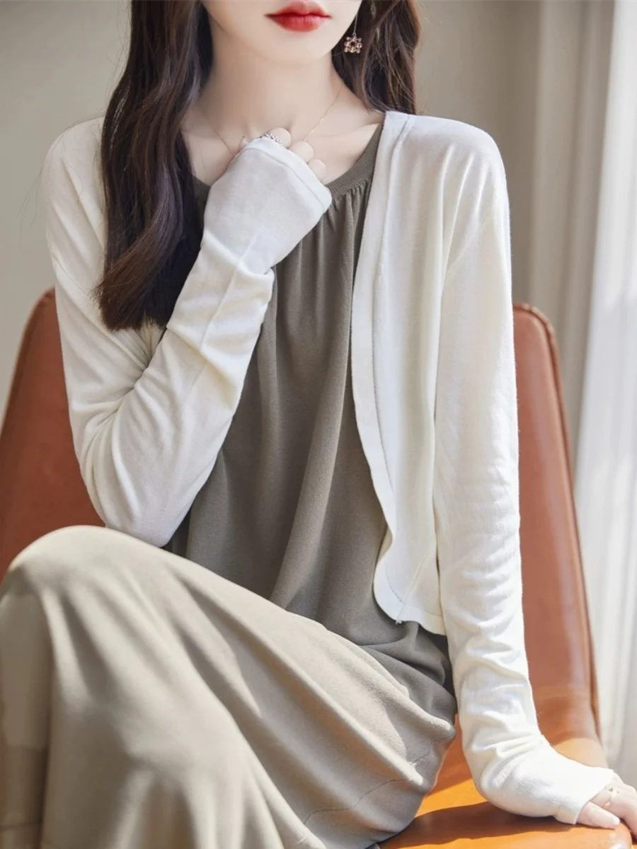 

White Ice Silk Knitted Cardigan Women's Thin Air Conditioning irt Summer with ter Dr Outer awl Small Jaet