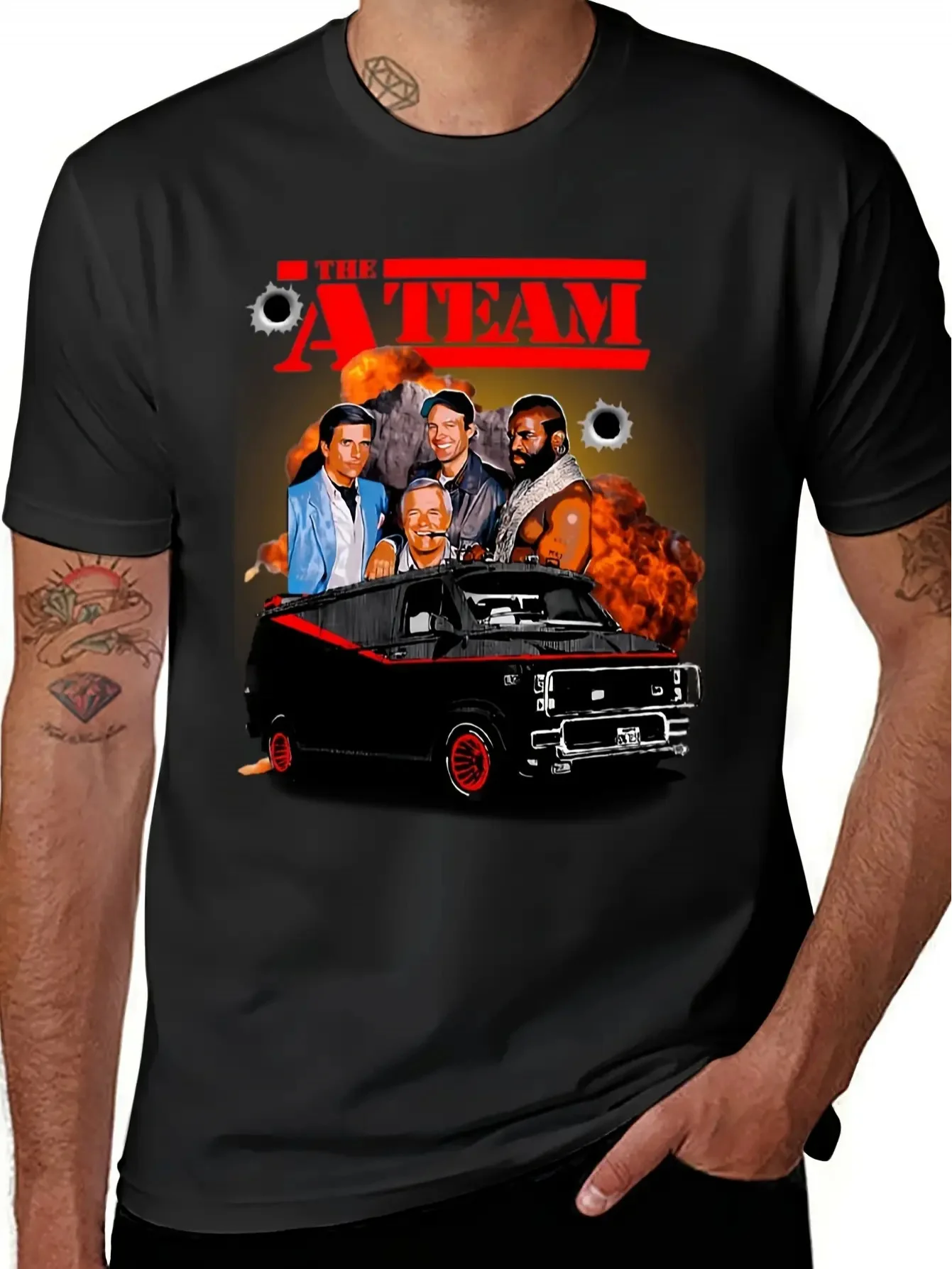 T-shirt rétro de la série A-TV Show pour hommes - T-shirt nostalgique des années 80 avec Hannibal.A. Logo de la van emblématique avec les personnages du visage de Murtaugh -