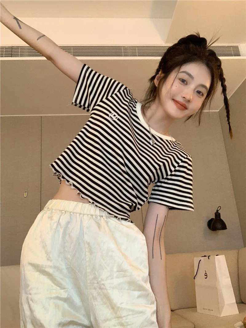 2025 neue Gestreiften Crop Top Frauen Koreanische Crew Neck Sommer Print Kurzarm Tops Dünne Beiläufige Einfache Alle-spiel frauen T Shirts – Detail 11