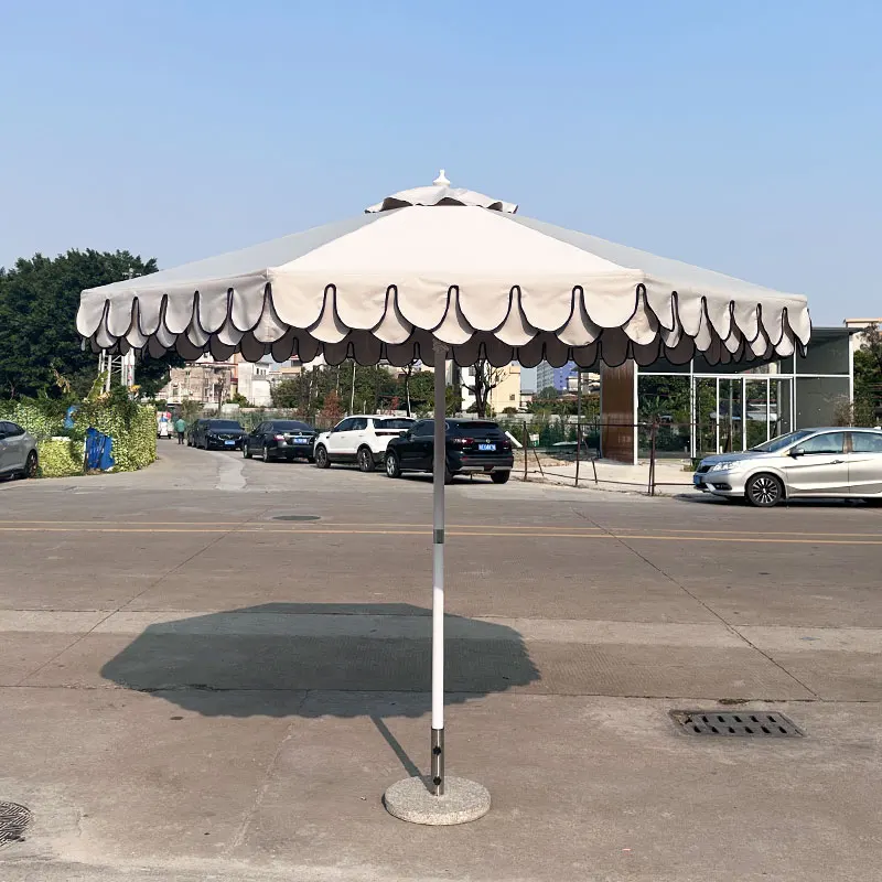 Wholesale Luxury Scallop-Design Sun Patio Umbrella Custom Printed for Hotels Outdoor Furniture for Courtyards Parks Beaches