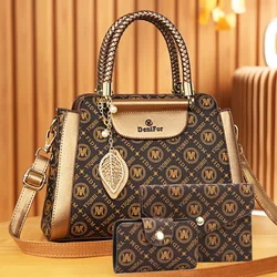 High-quality and fashionable temperament ladies' handbag, European and American trendy printed Women's bag, professional office