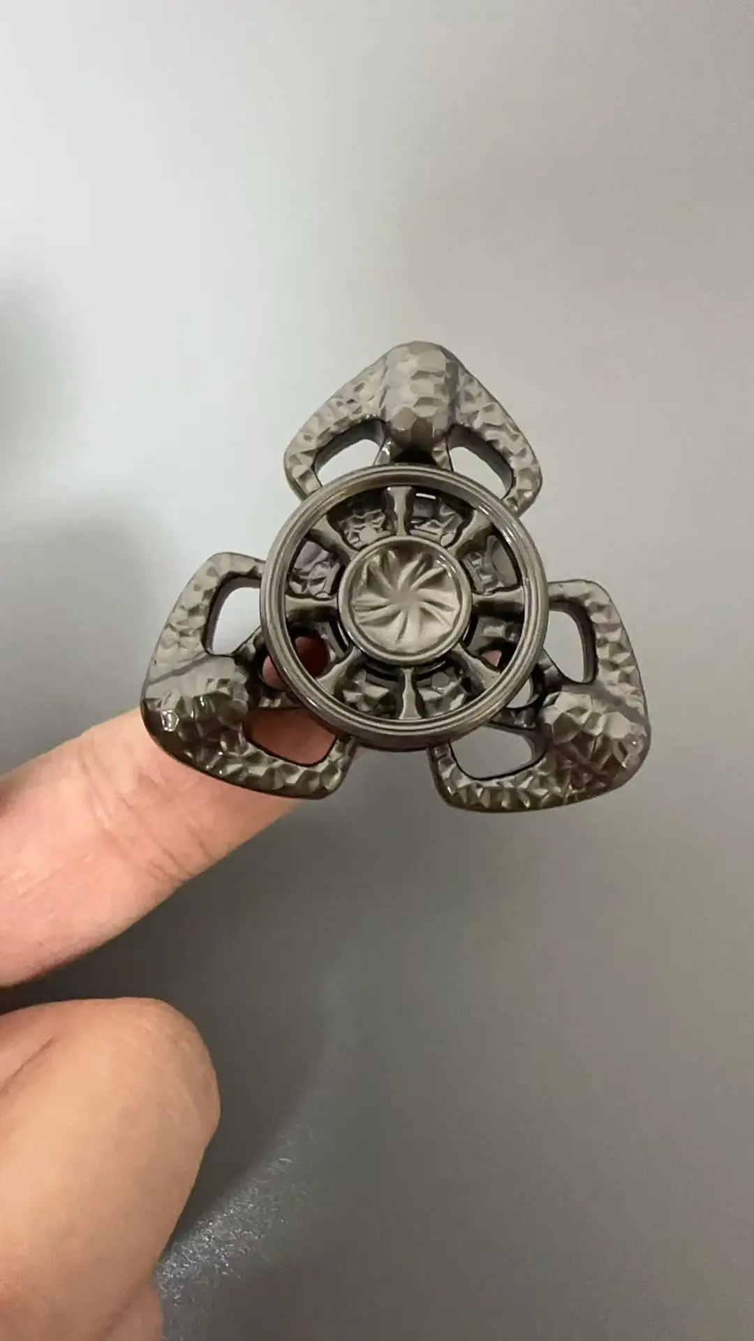 Fidget Spinner EDC de metal de alta velocidad: Tri-Spinner de precisión, juguete para aliviar el estrés para enfoque, dispositivo EDC de bolsillo