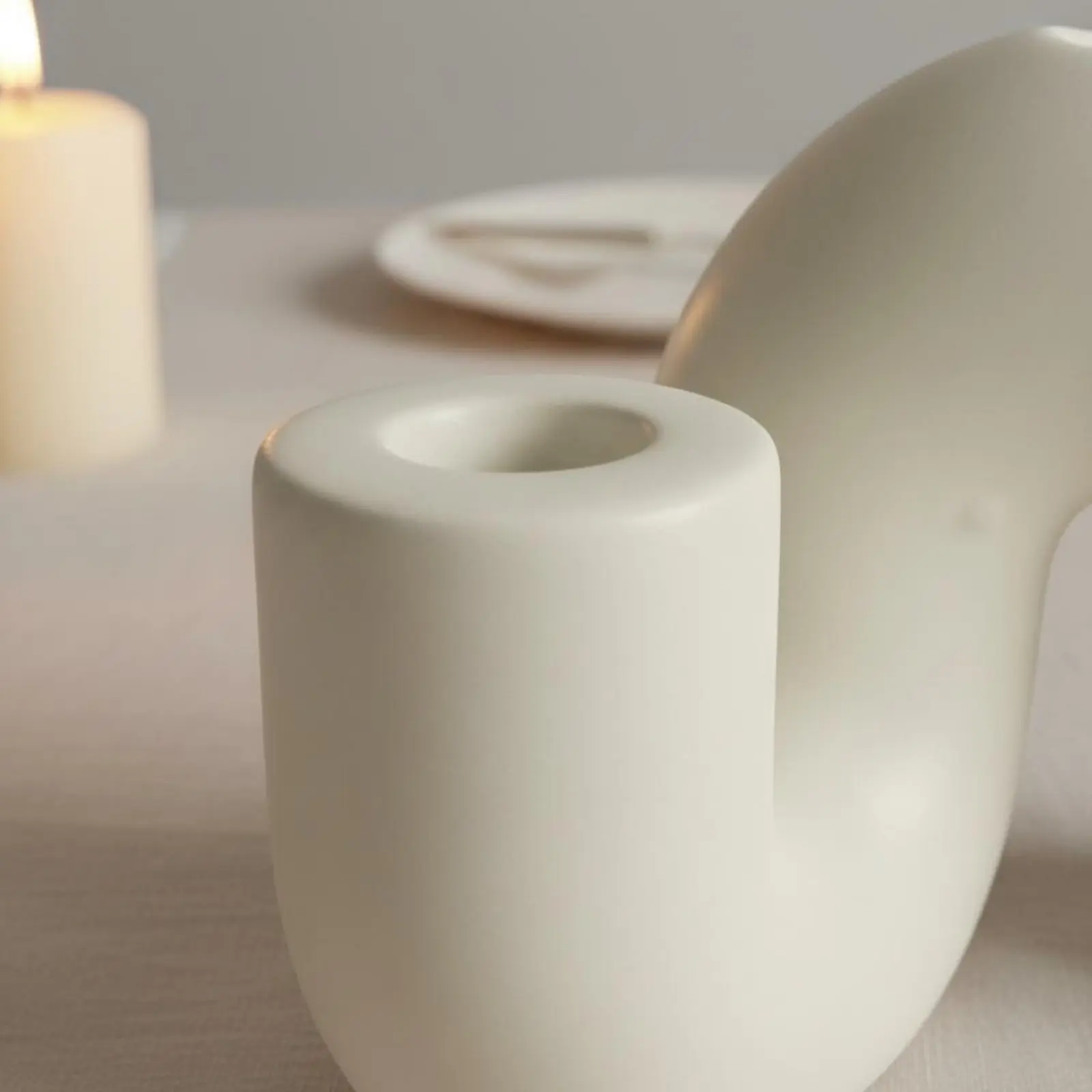Wavy Ceramic Candle Holder Matte Finish Curved Candlestick House Decoration Nordic Design for Shelf view 3