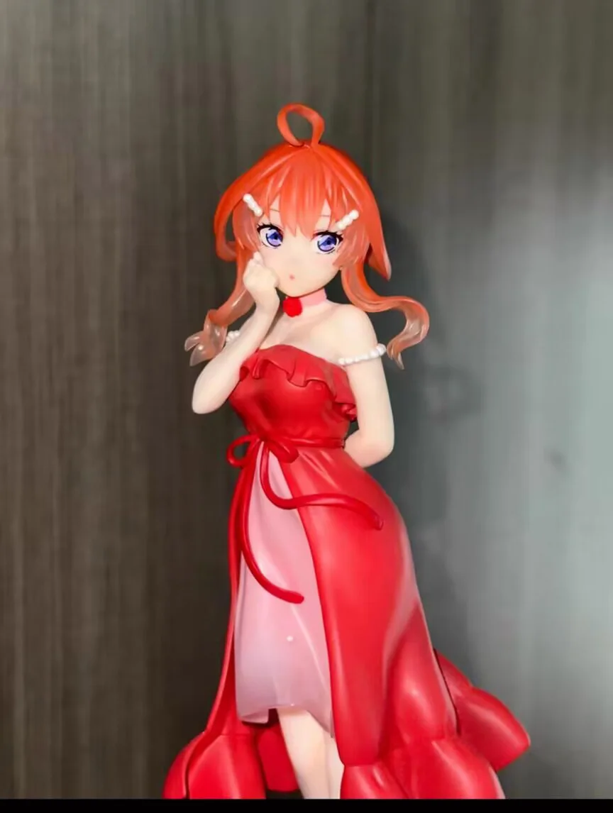 2025 menor preço japonês original anime figura nakano itsuki vestido vermelho figura de ação brinquedos modelo colecionável para meninos