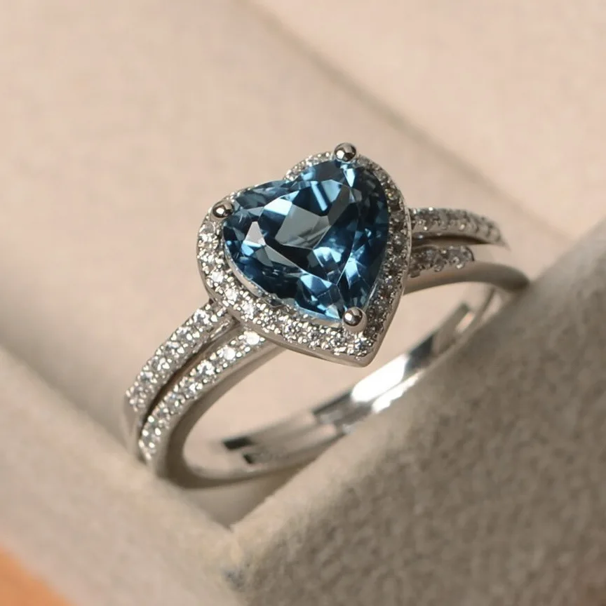 

Blue Heart Ring