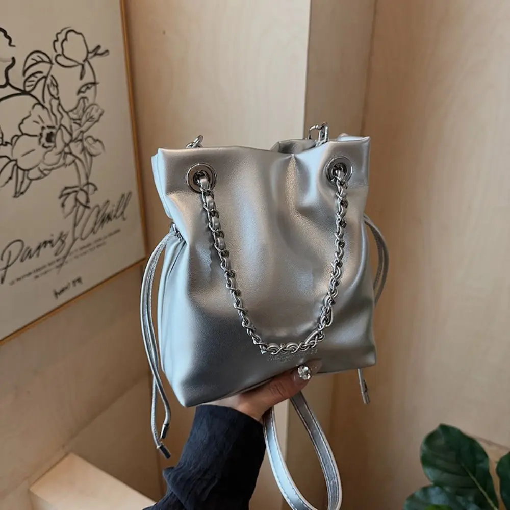 

Korean Style Chains Handle Bucket Bags Crossbody Bag Purse PU Crossbody Bag Large Capacity Wallet Bags Drawstring Bucket Bag