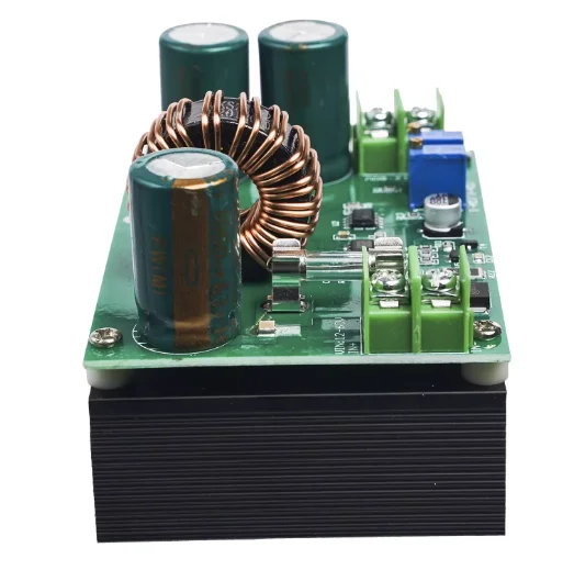 Модуль повышения мощности постоянного тока, 600 Вт, источник питания для ноутбука на солнечной батарее, от 10-60 В до 12-80 В, высокая мощность, постоянный ток