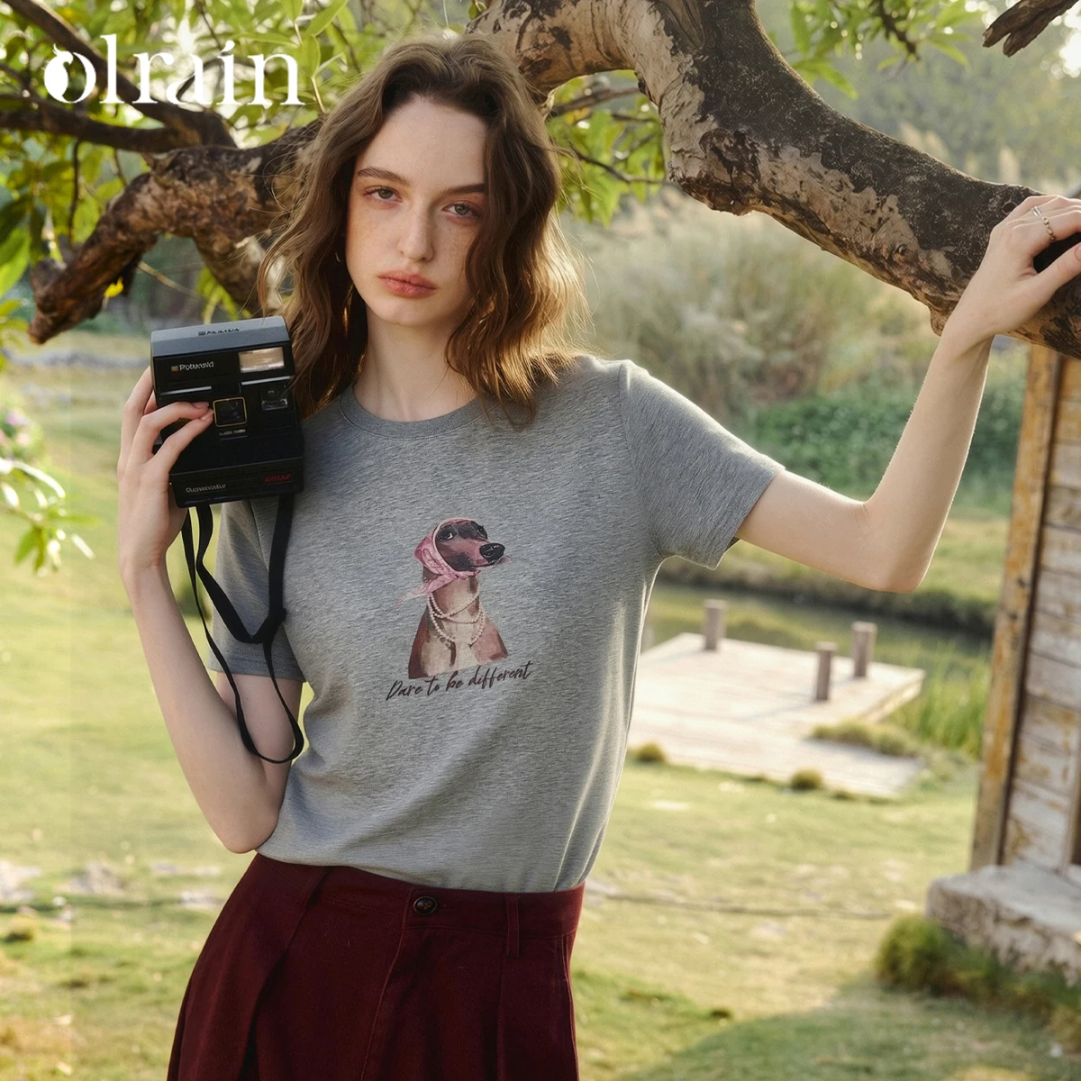 OLrain Gray Office Lady Print Top 2026 Summer New Minimalist Commuter Ribbed Round Neck Loose Short Sleeve T-shirt O58XT006106