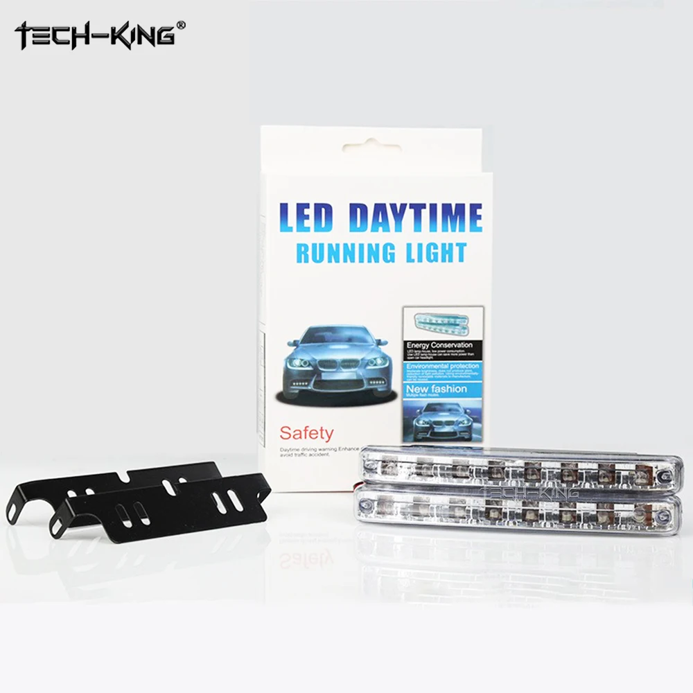 A set of DRL 8LED universal daytime running lights, 12V ultra-bright flexible waterproof car turn fog lights combination