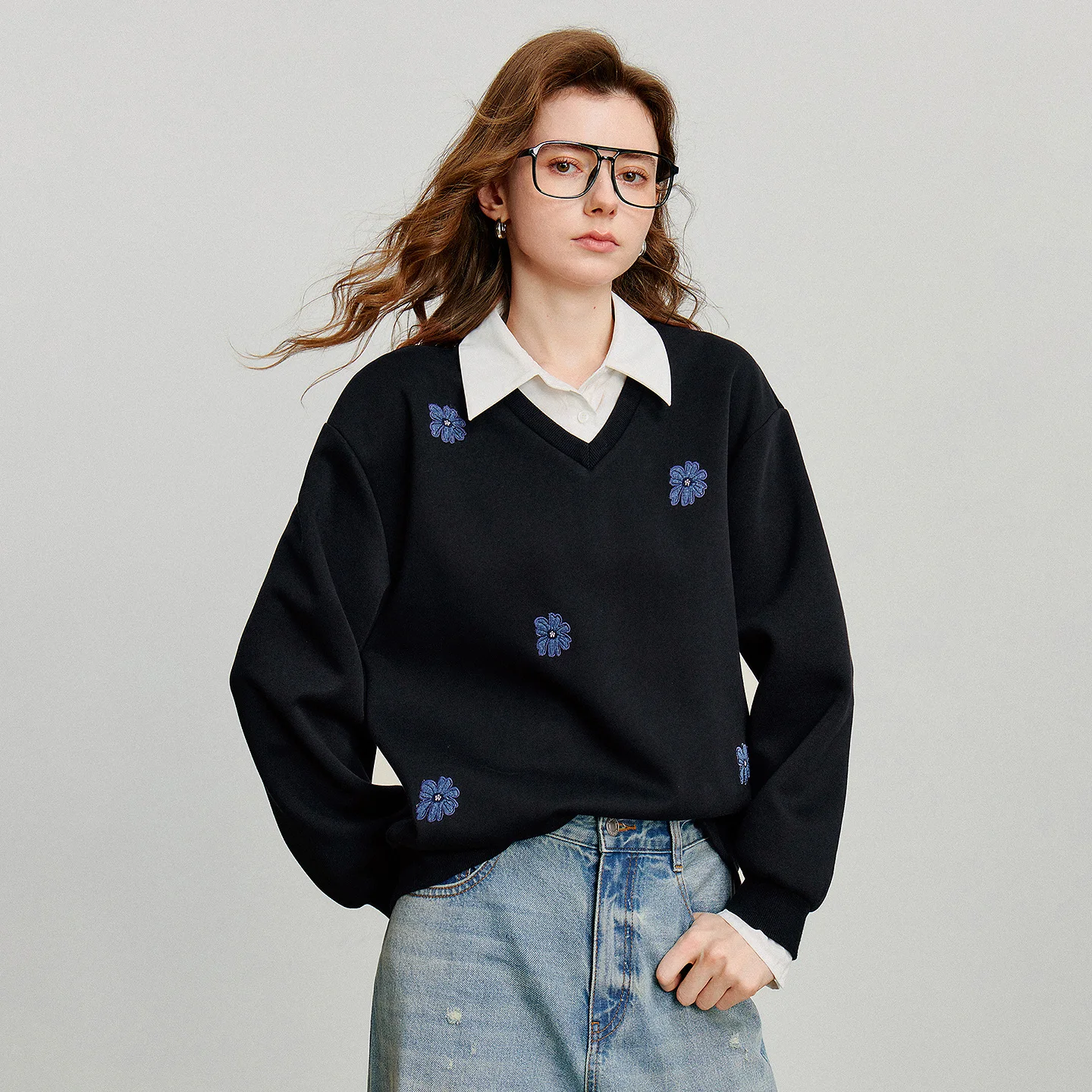 Toyoutth moletom feminino 2025 outono novo denim flor bordado falso duas peças emenda turn down collar algodão casual pulôver