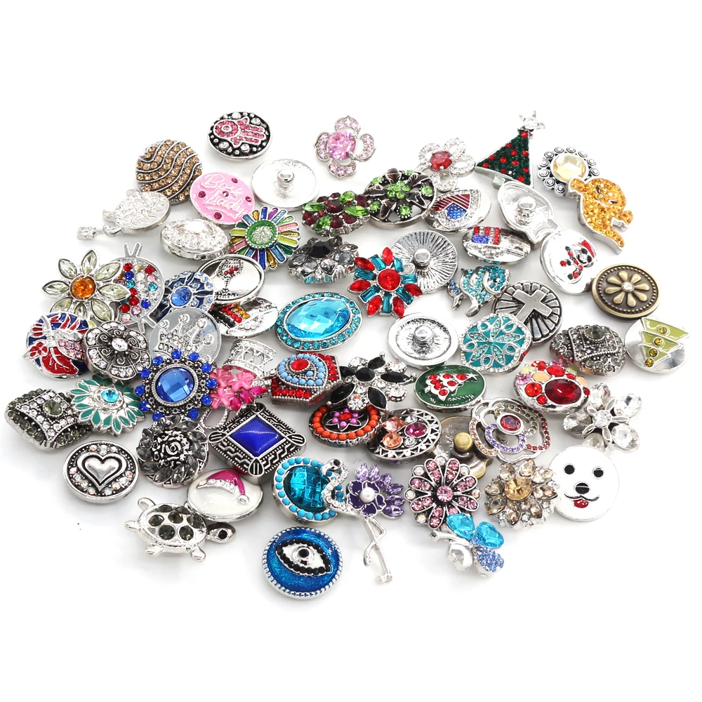 DIY Interchangeable Snap Buttons Jewelry Wholesale Mix Sales 50pcs/Bag Random 18mm Glass Snap Charms for Necklaces Bracelet Gift