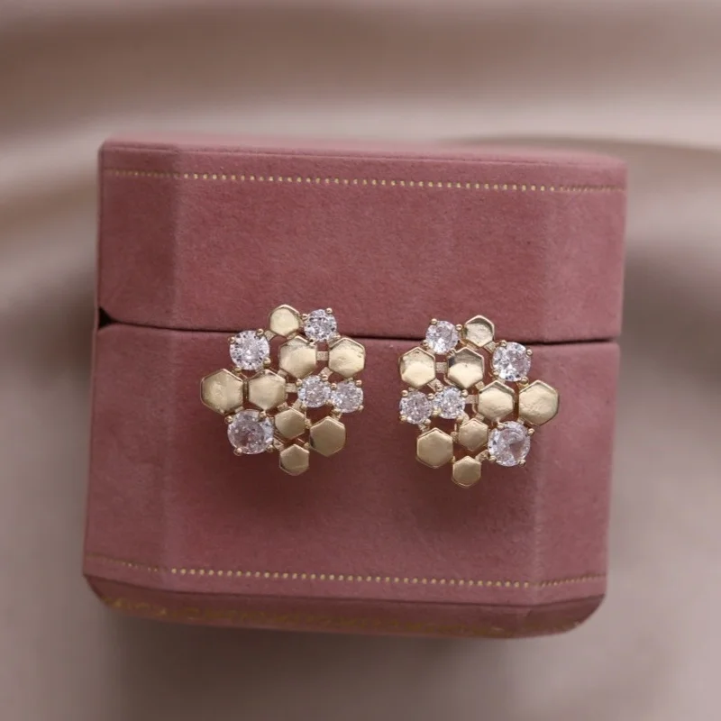Korean new design fashion jewelry 14K gold plated geometric irregular zircon earrings elegant women's daily work accessories