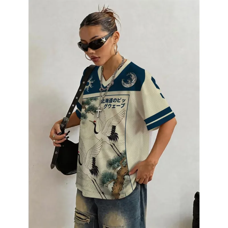 Japanese Crane Pine Printed V-neck Short Sleeved Shirt Retro Hokkaido Japanese Y2K Street Loose Sports T-shirt