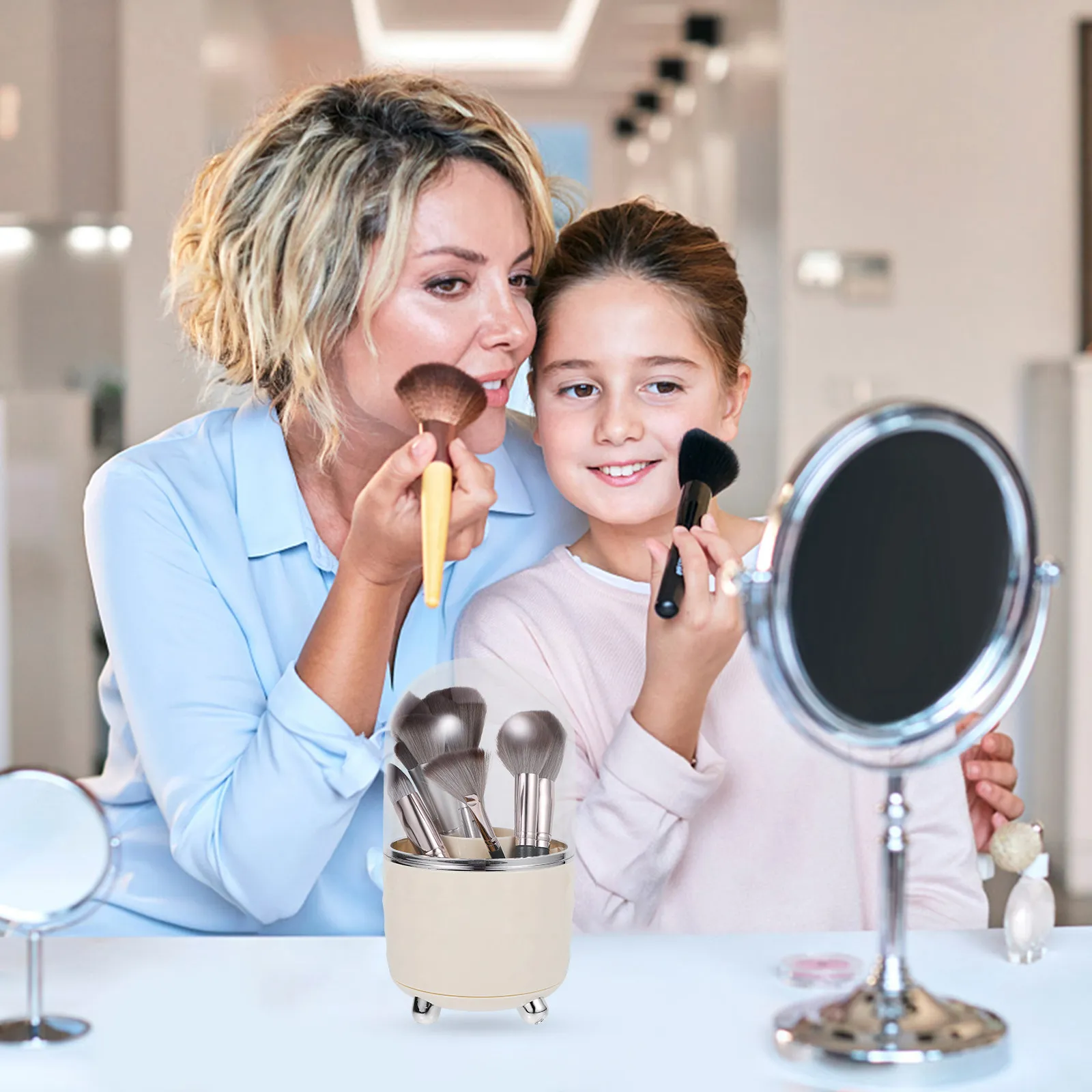 

Вращающийся органайзер для кистей для макияжа большой вместимости, настольный держатель для хранения косметики, ручек и инструментов для нейл-арта