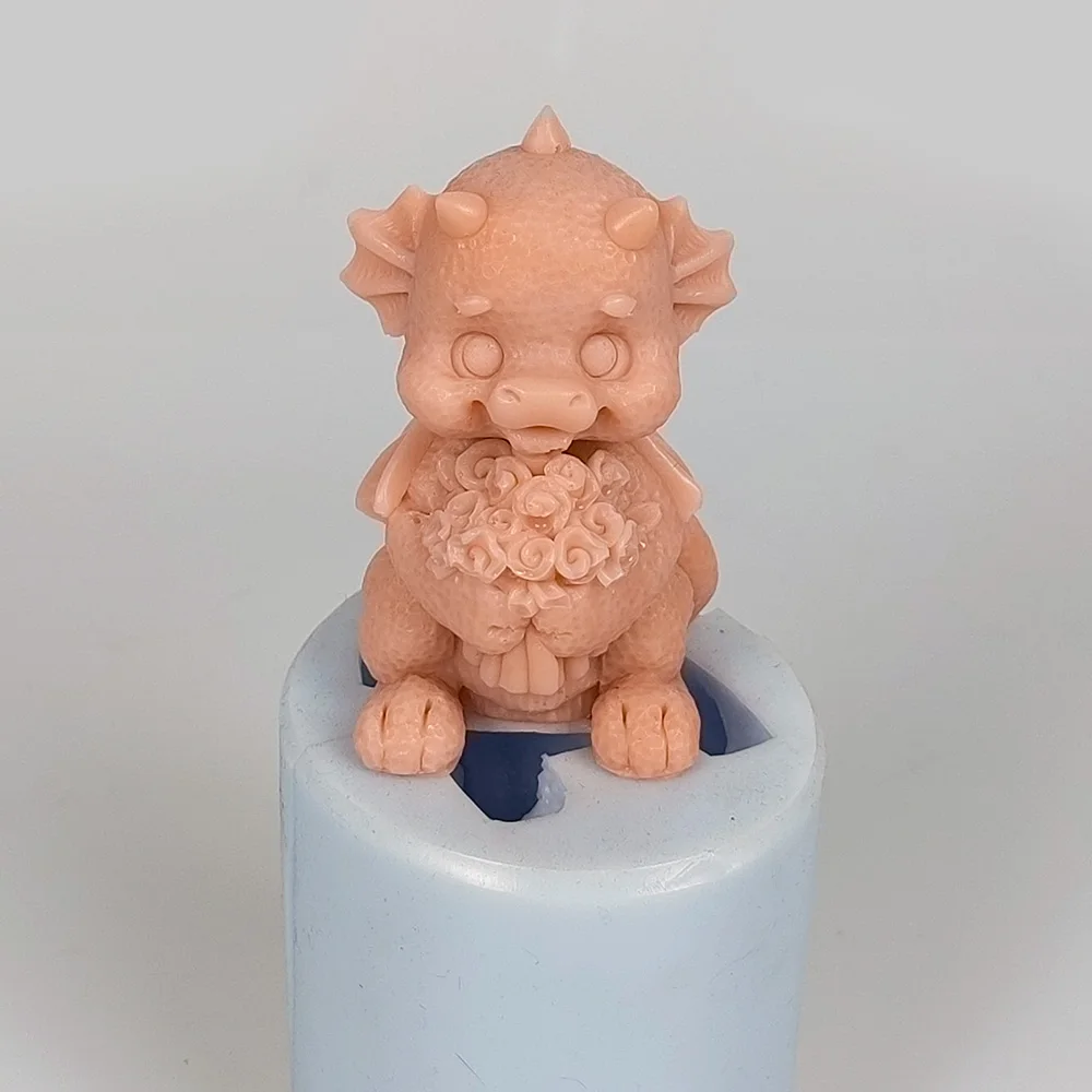 3D Molds Little Dinosaur Cement Candle Silicone Mold Cute Dragon Shape Mould Aromatherapy Plaster Mold Fondant Cake Mould Tools