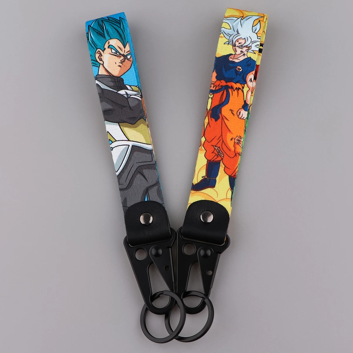 

ER1955 Cool Stuff Eagle Beak Keychain Short Anime Lanyard Used In Phone Rope Badge Holder USB Pendant Key Chain Fashion Lanyard