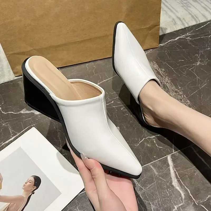 

Тапочки Baotou на наклонном каблуке, новинка 2025, стильная модная уличная обувь на высоком каблуке с квадратной головкой, ленивая обувь Muller на грубом каблуке