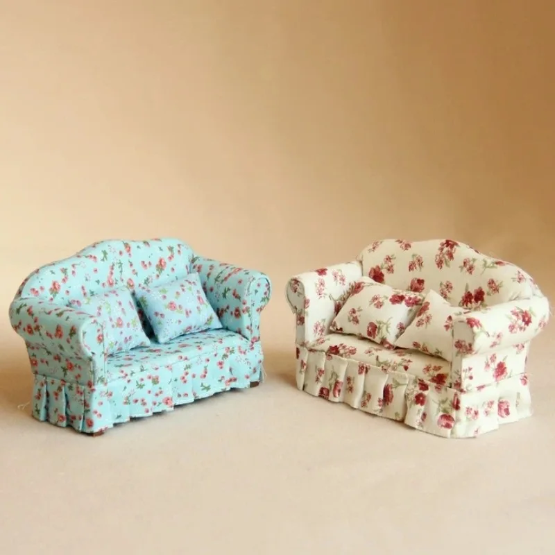 Sofá Floral en miniatura a escala 1:12, conjunto de muebles para casa de muñecas, sofá de madera realista para escena de sala de estar y dormitorio