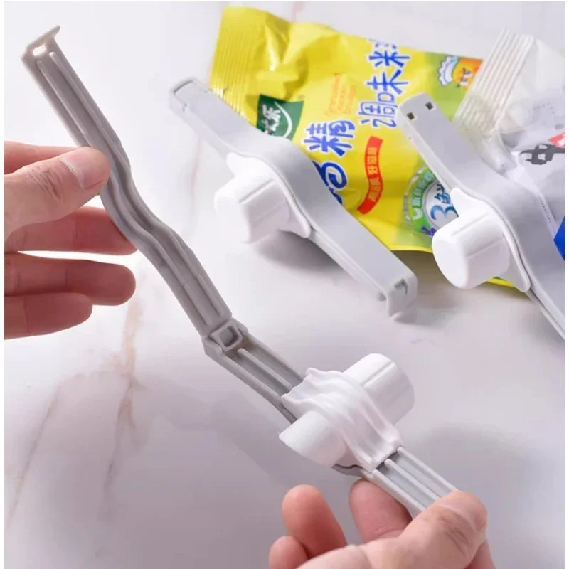 Kitchen Sealing Clip Screw Cap Seasoning Bag Milk Powder Salt Snack Food Preservation Gadget Accessory view 5
