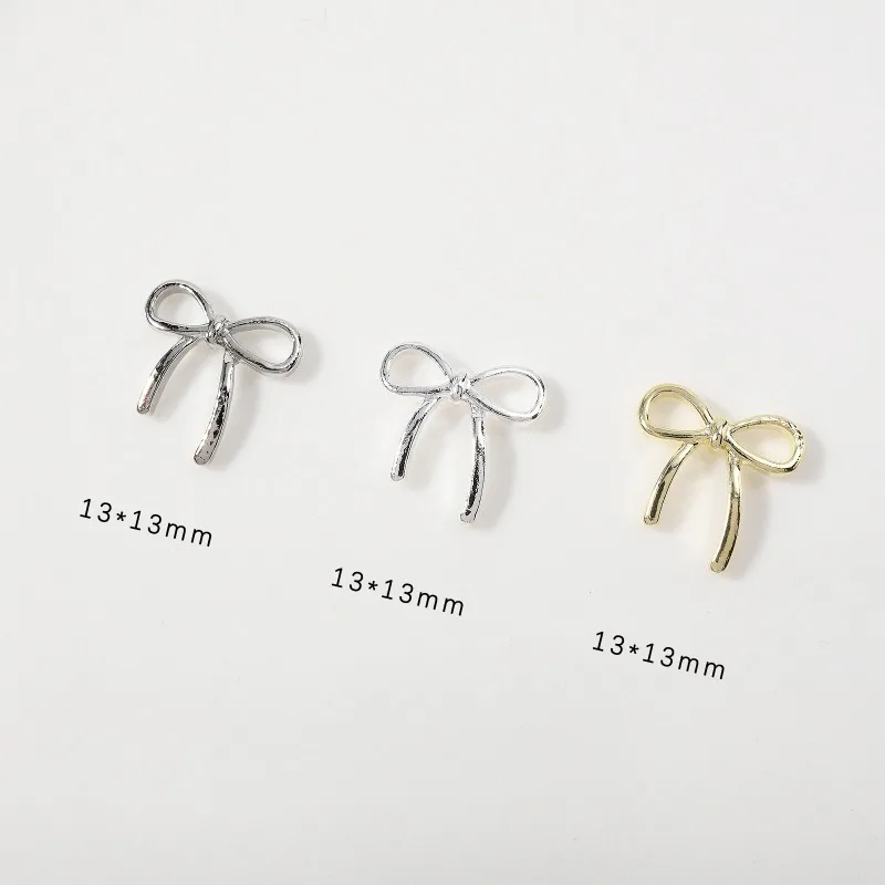 20 pz 13x13mm disegni semplici Nail Art papillon Charms 3 colori metallo fai da te Charms gioielli per Nail Art accessori Manicure fornitura