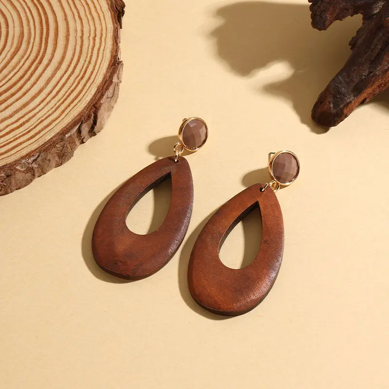 New Vintage Ethnic Bohemia Big Wooden Dangle Earrings For Women Long Geometric Round Drop Earring Retro Boho Accessories Gifts