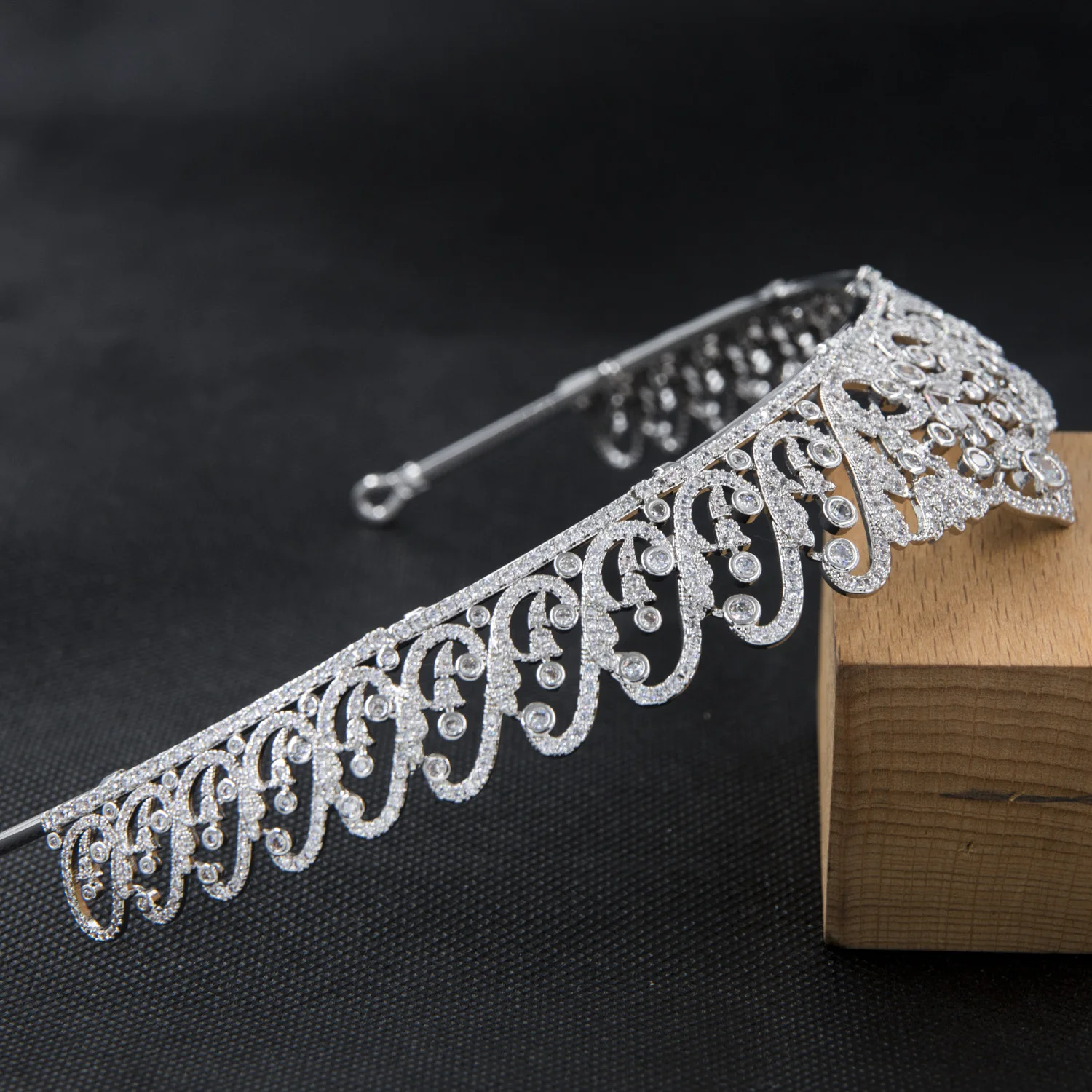 مجوهرات الزفاف الفاخرة الشعر كريستال التيجان الإكليل للنساء فستان حفلة عشاء الزركون التيجان اكسسوارات الزفاف CH10475 #6