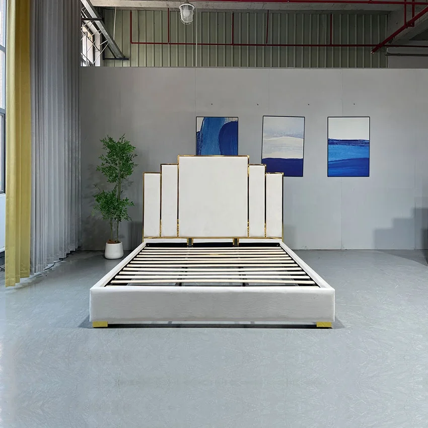 # Factory Direct-Sale Modern Italian Minimalist King-Sized  Durable Wood Frame Bed Luxurious Bedroom Hotel