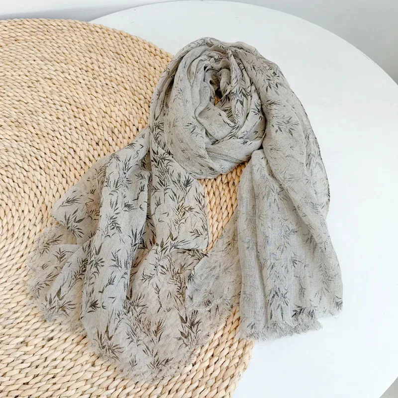 

Spring and Summer 100% Linen Polka Dot Lightweight Breathable Sunscreen Scarf Shawl