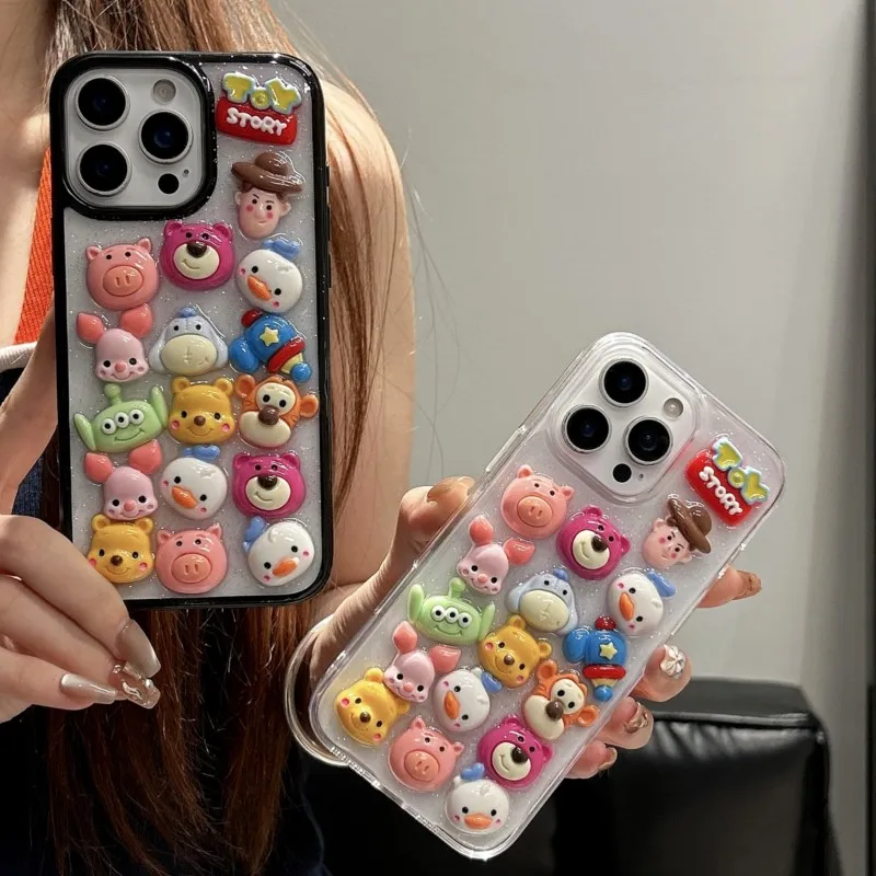 Cute 3D cartoon strawberry bear toy mobilization dropper pho
