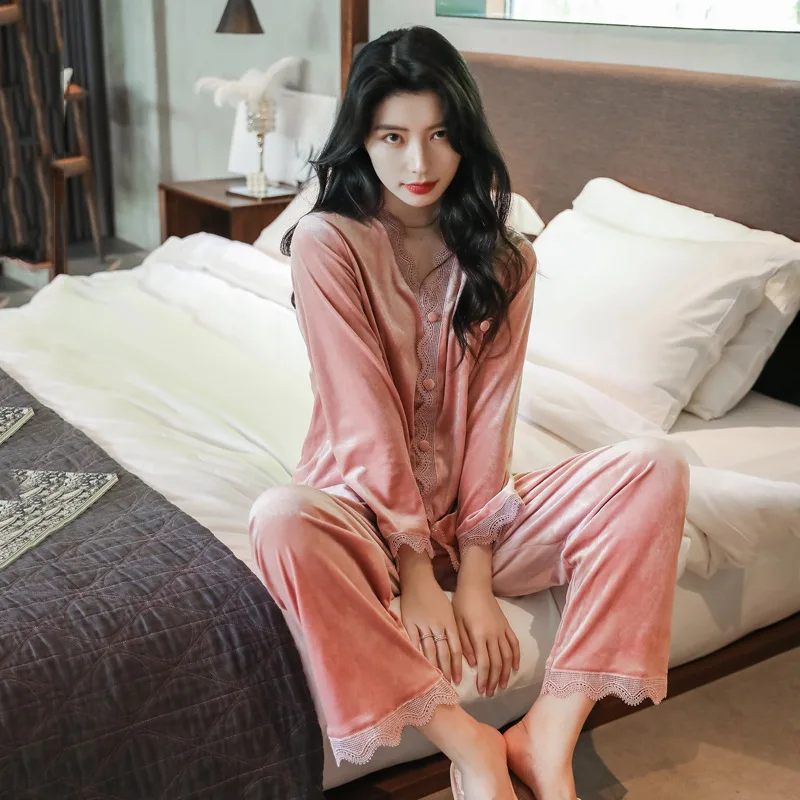 New Long-sleeved Sexy Lace Plus Size V-neck Nightwear Homewear Pajamas Female Fall And Winter Cardigan Suit Spring Velvet