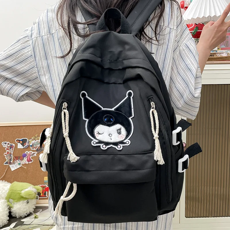 Zaino MINISO Kuromi Borse da scuola Cinnamoroll Borsa da viaggio casual per ragazze Zaino da cartone animato Borsa da donna di grande capacità per bambini