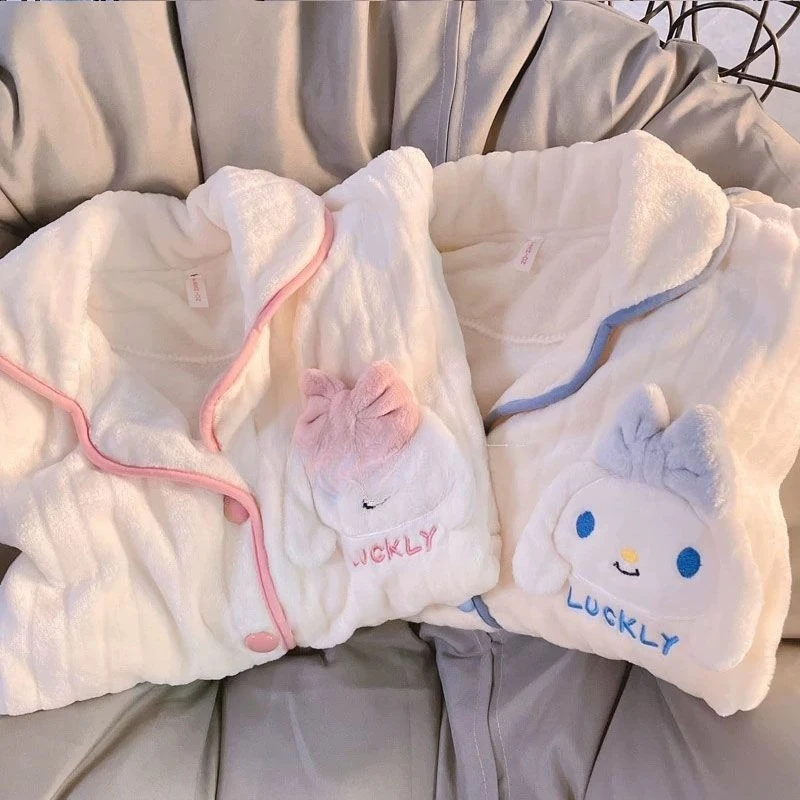 

Cinnamoroll Pajamas Girls Autumn Winter Flannel Two-piece Suit Students Thickened Warm and Comfortable Coral Velvet Home Clothes
