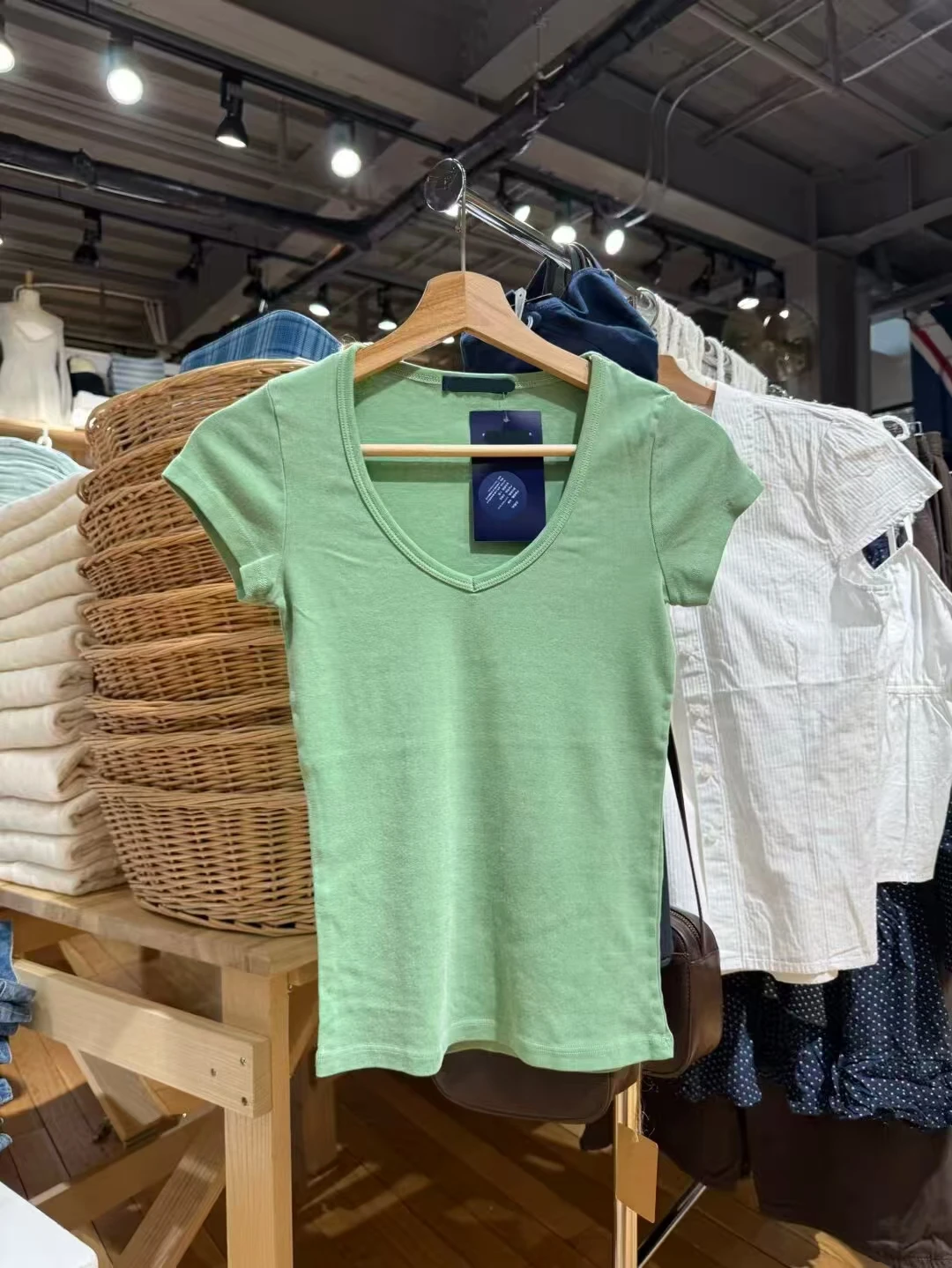 American Sle Retro …