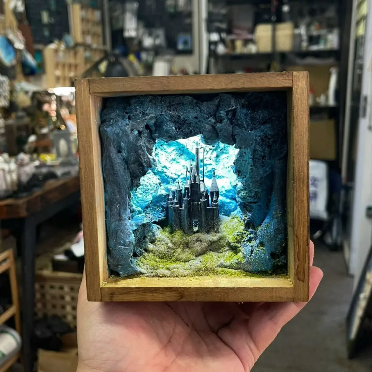Creative Underwater Castle Miniature Scene Luminous Sculpture Home Decoration Crafts Exquisite Gifts