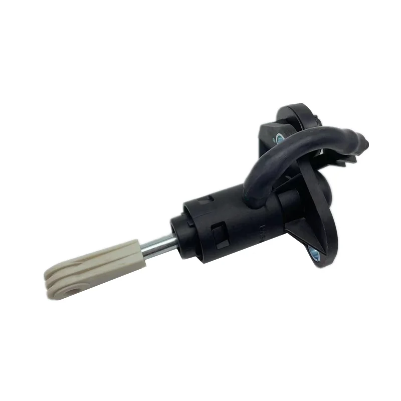 1pcs Compatible with Audi A6C5 Passat, B5 Lingyu New Lingyu clutch master cylinder, clutch sub-pump, hydraulic sub-pump