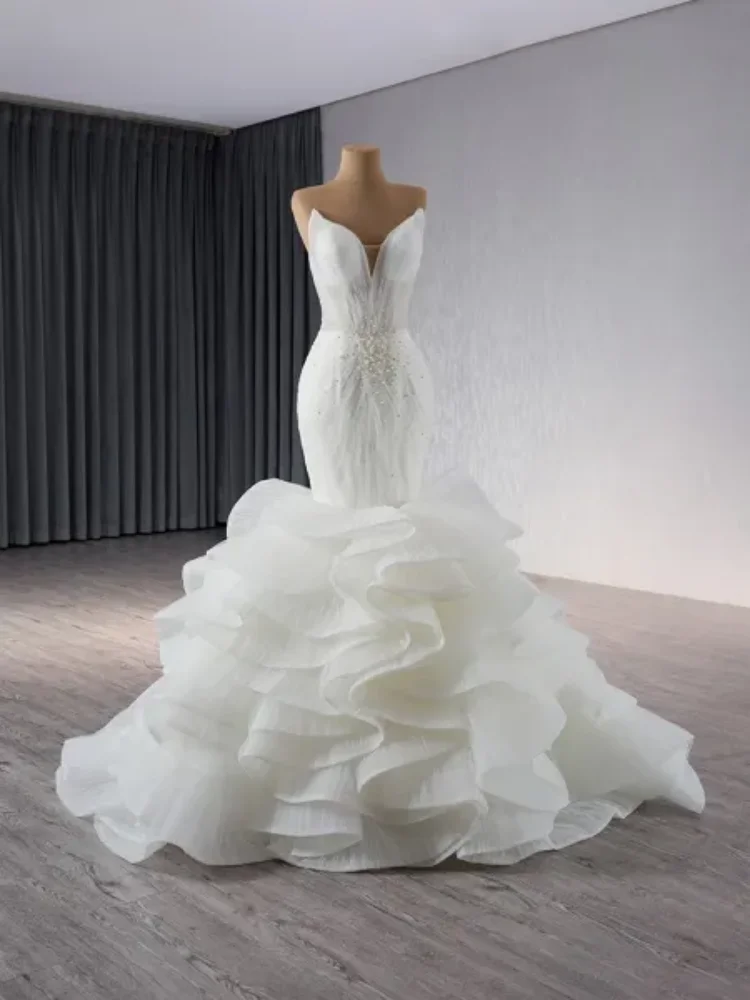

2025 Women's Customized Wedding Dress With Strapless Design Pearl Sequins Fish Tail Back With Strap Design Elegant And Romantic