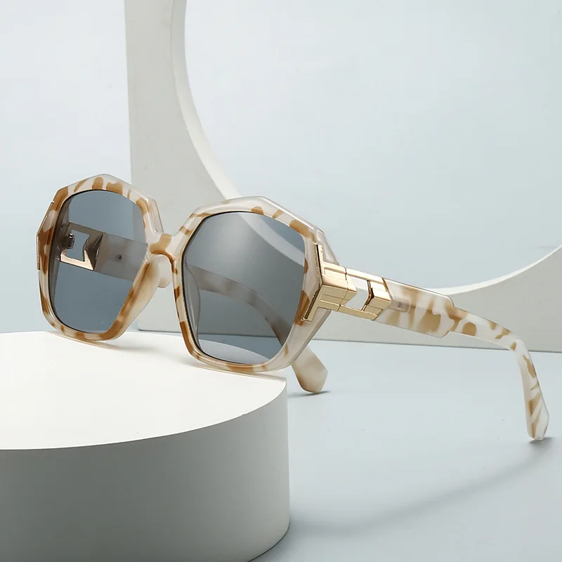 

2025 Luxury Round Edge Sunglasses For Women And Men Stylish Brand Female Sun Glasses Glamour Designer UV400 Shades
