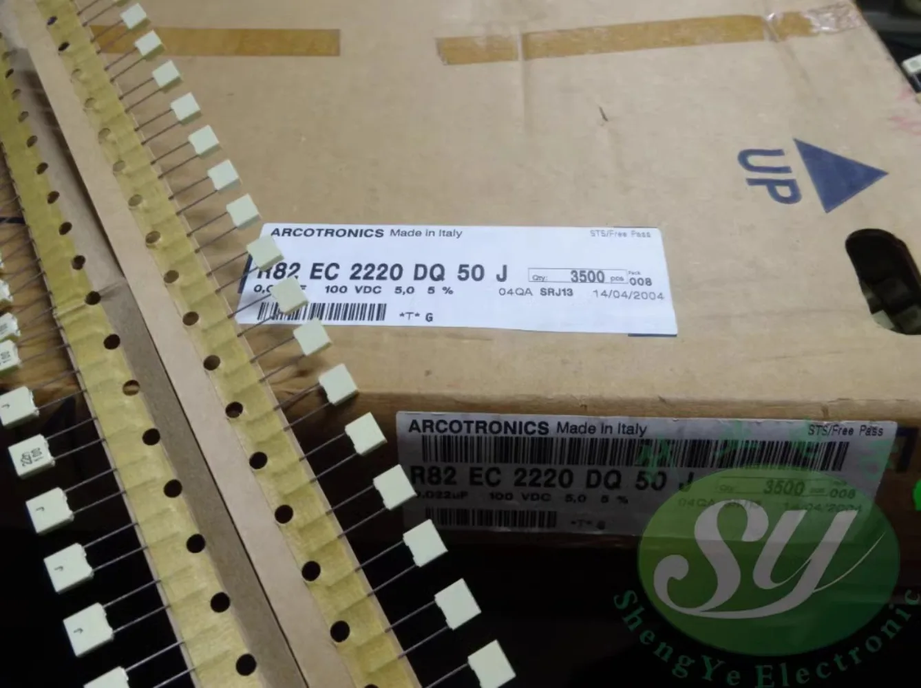 50PCS AV R82 0,022 uf/100V 22nf 223 Neue film kondensator 5MM