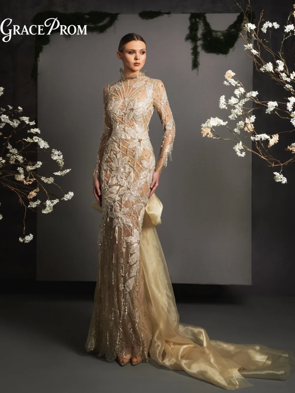 

Luxury Nude High Neck Evening Gown Timeless Crystal Floral Beaded Sheer Sleeve Train Party Dress For Wedding Guests فساتين سهرة