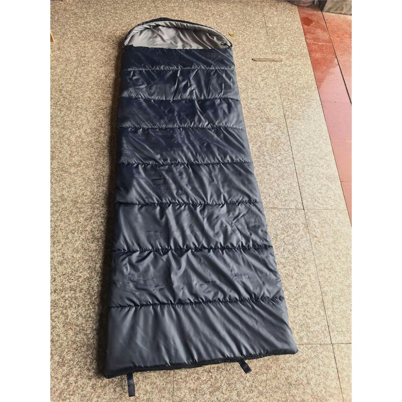 sac-de-couchage-portable-epaissi-pour-le-camping-en-plein-air-resistant-au-froid-hivernal-pour-une-personne-chaud-toutes-saisons-adapte-aux-enfants