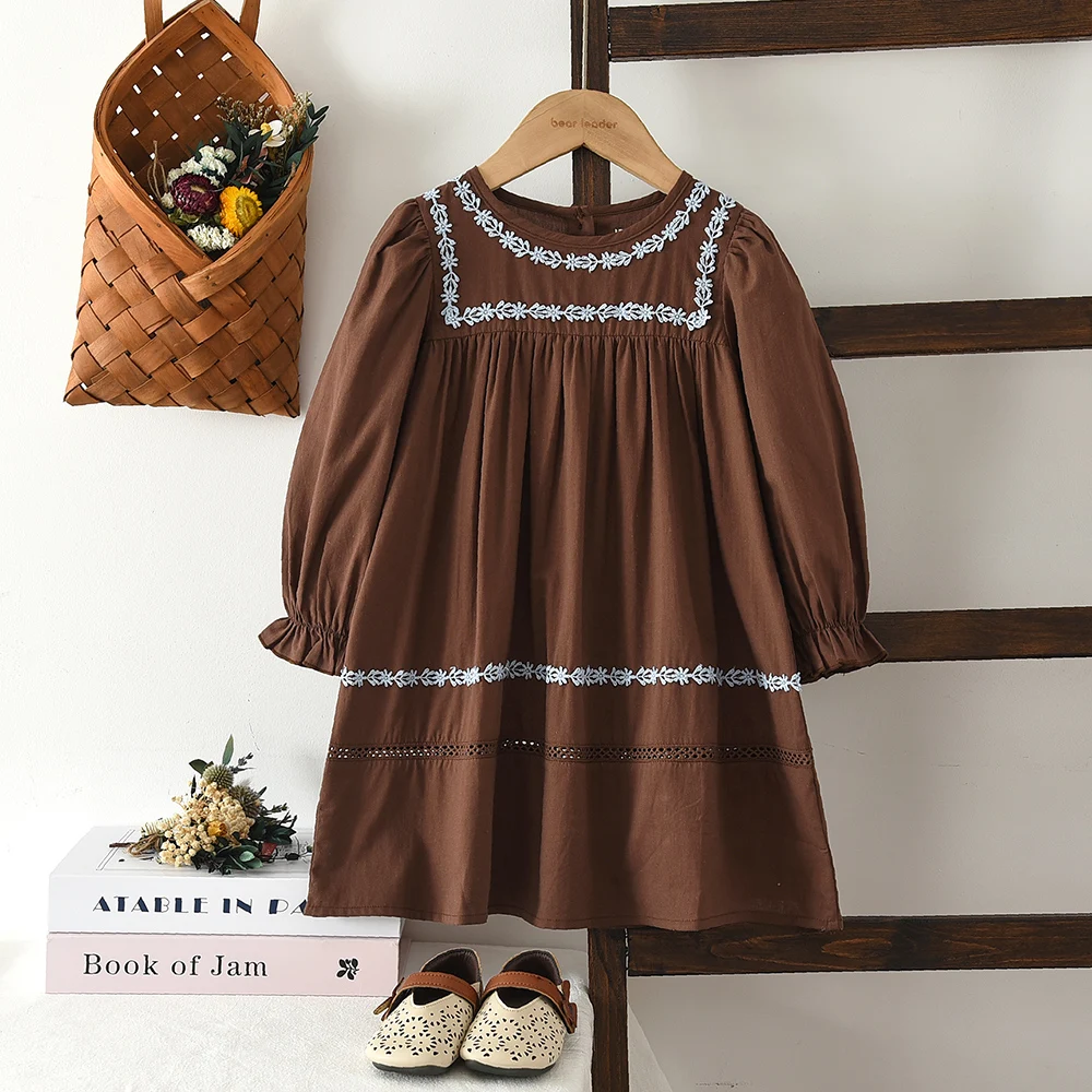 Autumn Coffee Casual Flower Embroidered Long Sleeved Dress for Daily Wear for Girls Aged 3-7 Korean Version