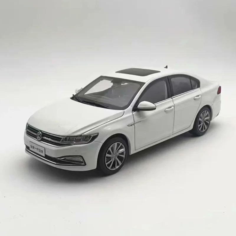 1:18 Scale BORA 2019 Alloy Car Model Collection Ornaments