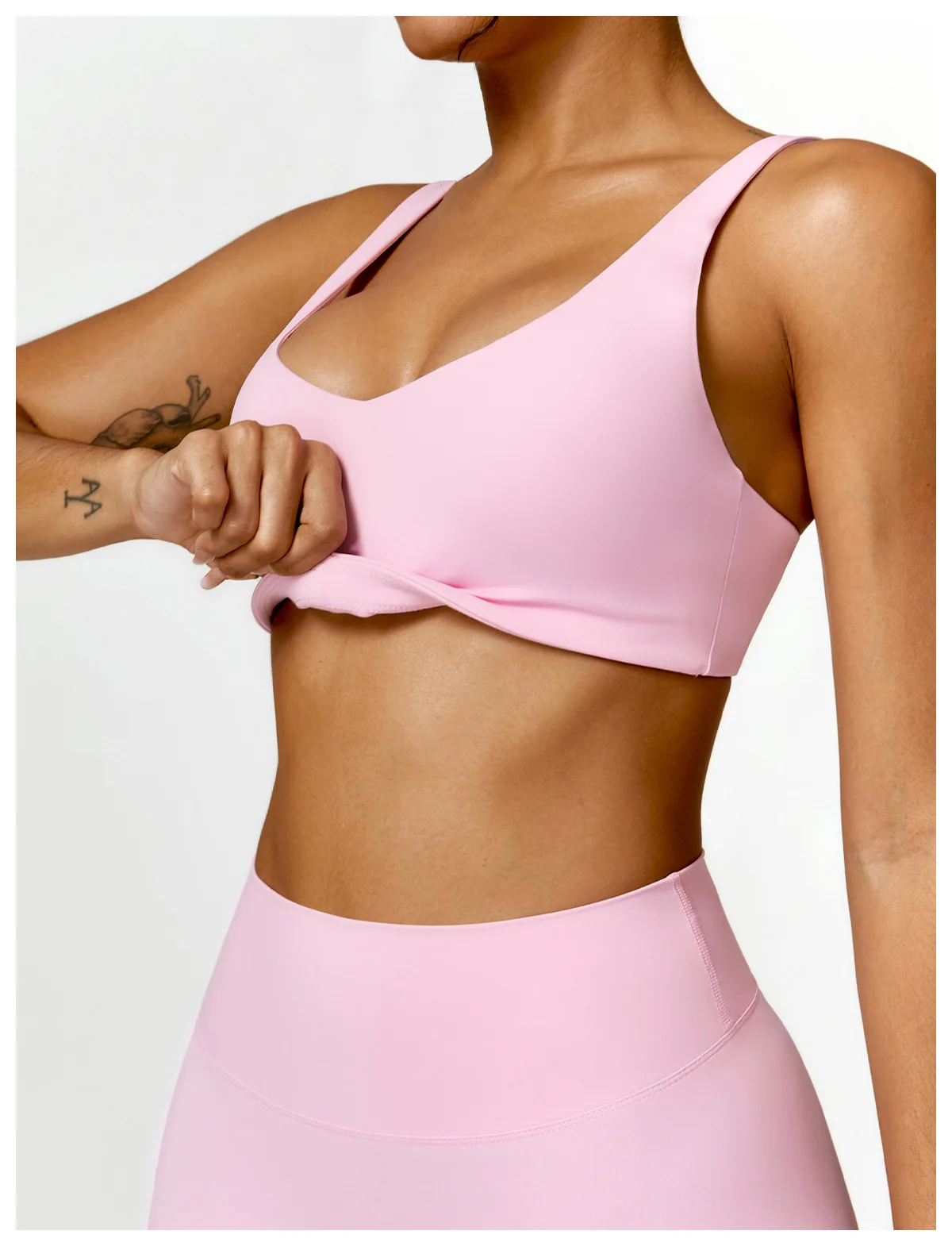 2026 Sports Bra Women Fitness Bra Halter Sports Underwear Naked Feel Sexy Yoga Gym Push Up Workout Bra Padded Bralette Bathsuit