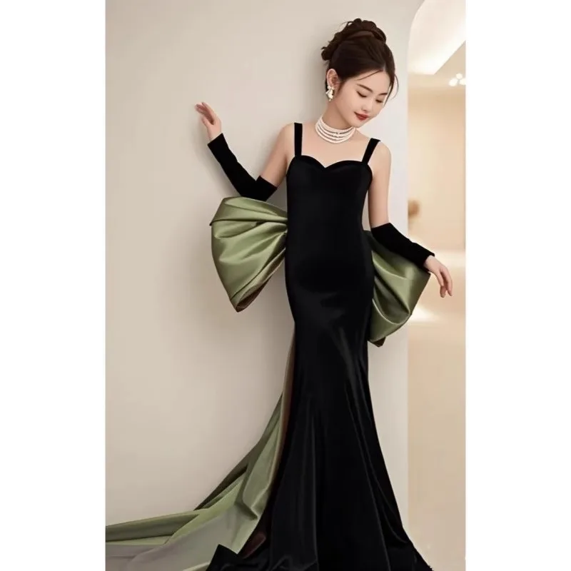 A girl with wide shoulders, a fishtail, a large bow at the waist, a youth dress, a ball dress, a birthday concert/Customized