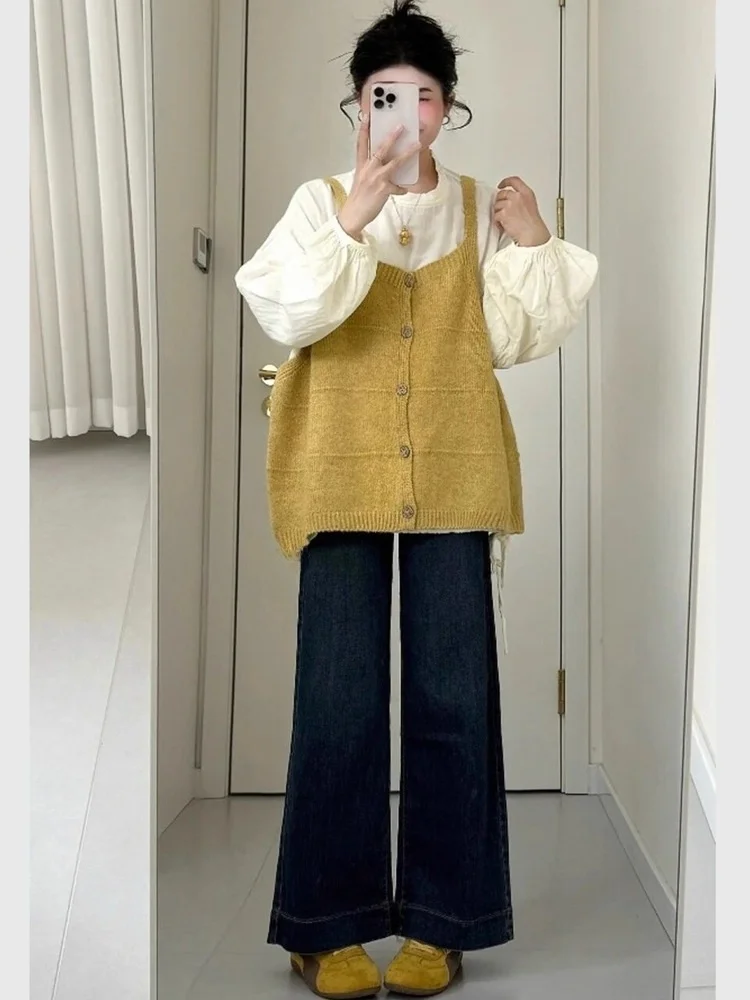 

Korean Sle Knitted Vest And irt Slimming Jeans Tee-Piece Set for Women Warm And Gentle Faion Autumn Collection