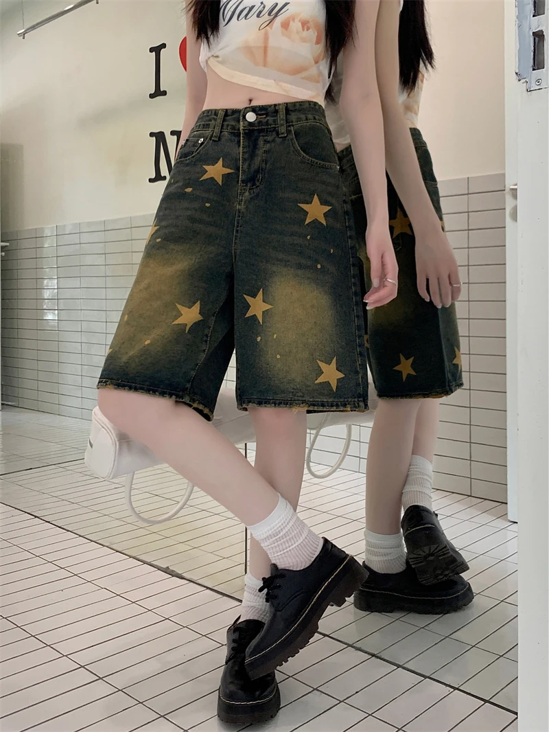 

Women Star Denim Shorts Vintage Harajuku Hight Waist Jean Shorts Y2k Streetwear Aesthetic Knee Length Short Pants 2000s Clothes