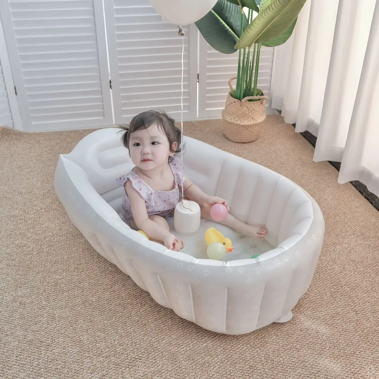 1PC Cartoon Inflatable Bathtub for Kids Portable Baby Bath Tub Indoor Swimming Pool Shower Products Newborn Toddler Bathing