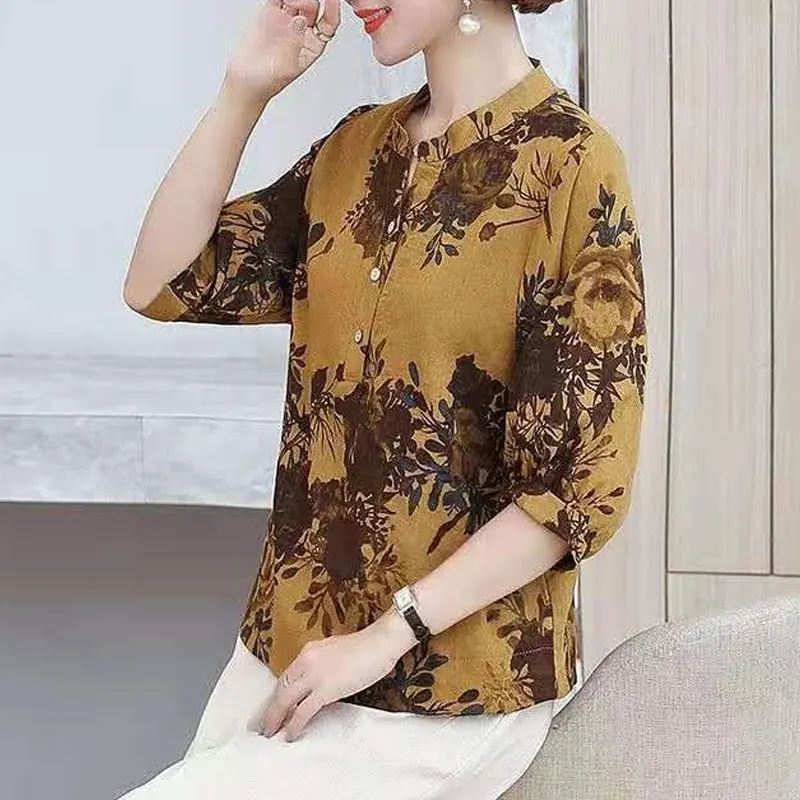 Fashion Vintage Folk Printed Shirt 2023 Summer Loose Half Sleeve Female Clothing Casual V-Neck Button Commute All-match Blouse