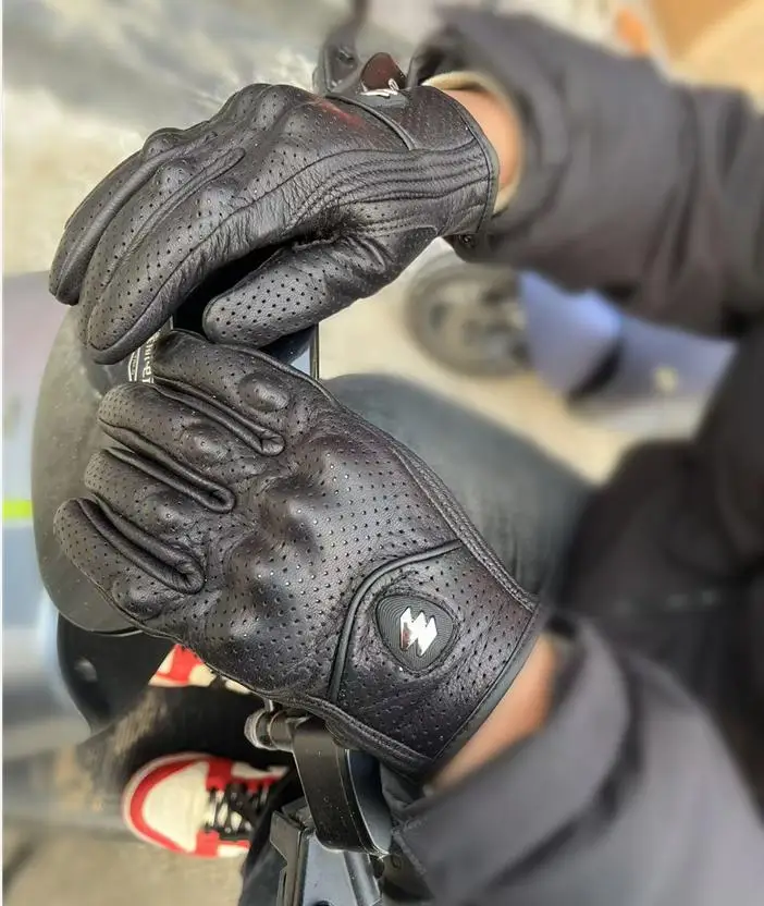 2025 Zomer Nieuwe Vintage Lederen Motorhandschoenen Mannen Zwart Slijtvast Guantes Touchscreen Anti-slip Retro Motobiker Luvas