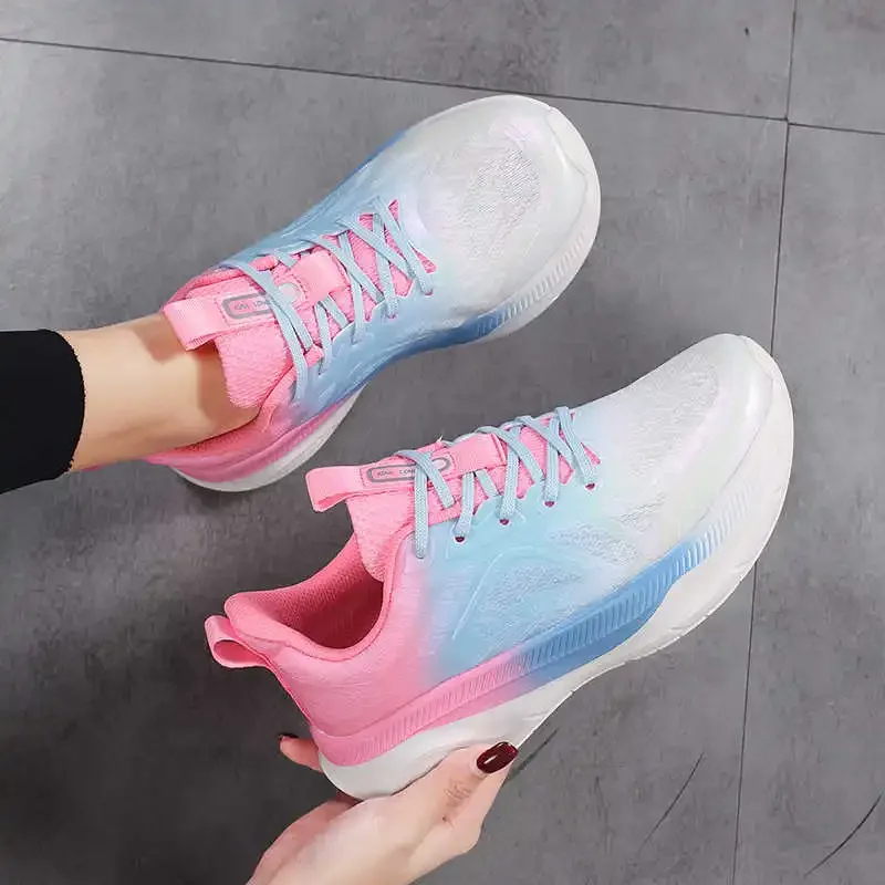 

Женские бежевые кроссовки на плоской подошве с круглым носком, баскетбольная обувь Kawaii, короткие ботинки, женская спортивная форма, новинка, трендовые товары